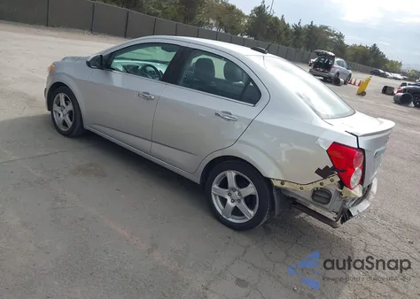 2016 Chevrolet Sonic Ltz Auto z USA, uszkodzony, nr VIN 1G1JE5SB5G4161618